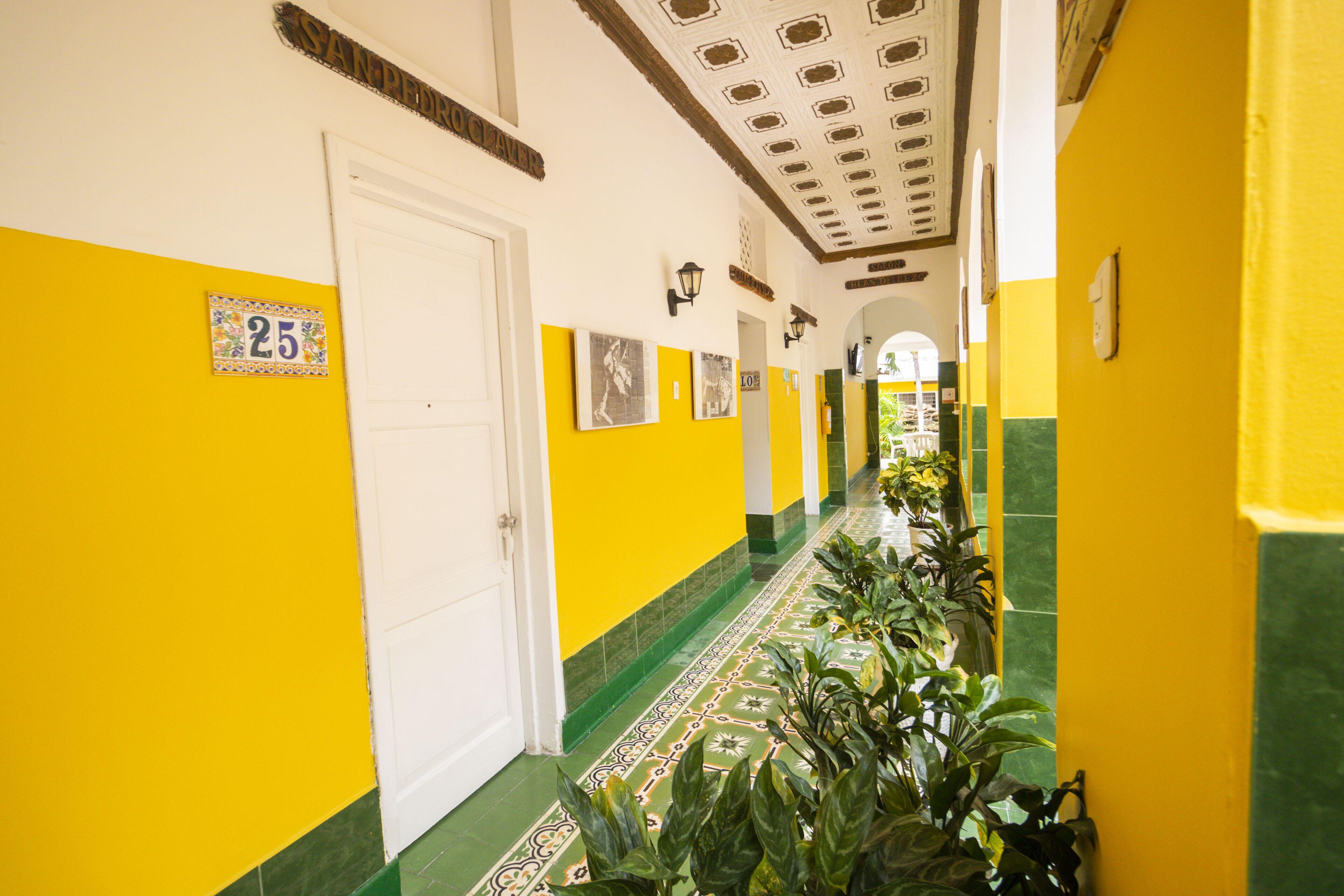 Hotel Balcones De Bocagrande 3*